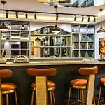 Sistina Old City Hotel